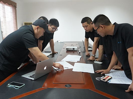 我的項(xiàng)目有一定的設(shè)計(jì)要求，能幫忙設(shè)計(jì)嗎？